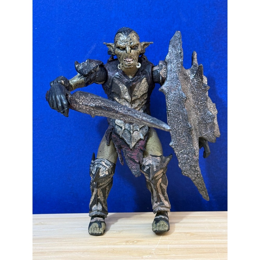 Lord of the Rings Moria Orc Swordsman Action Figure Toy Biz 2001 Shield Sword